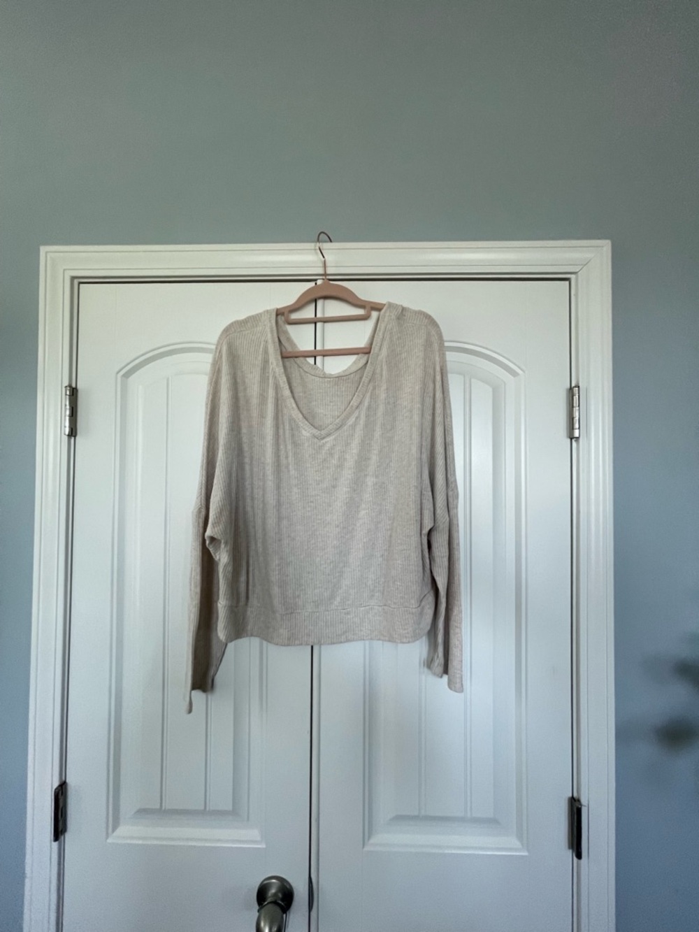 2️⃣ Crop Sweaters - Picture 4 of 8